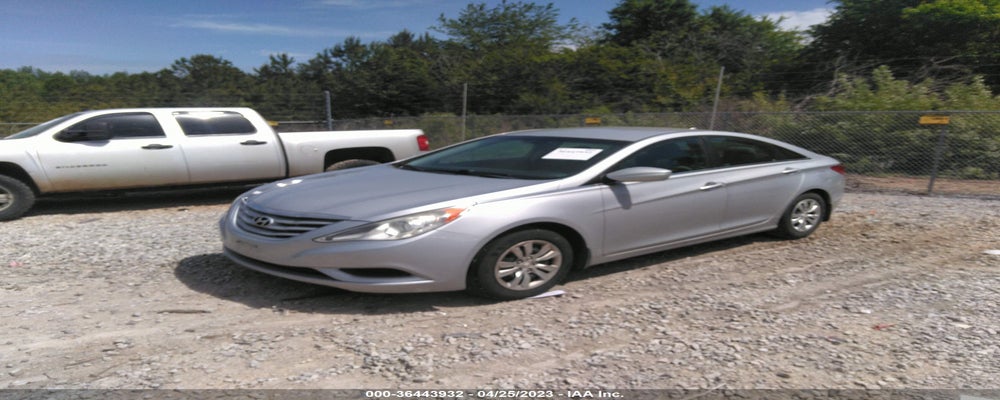 5NPEB4ACXBH150462 2011 HYUNDAI SONATA photo no. 2