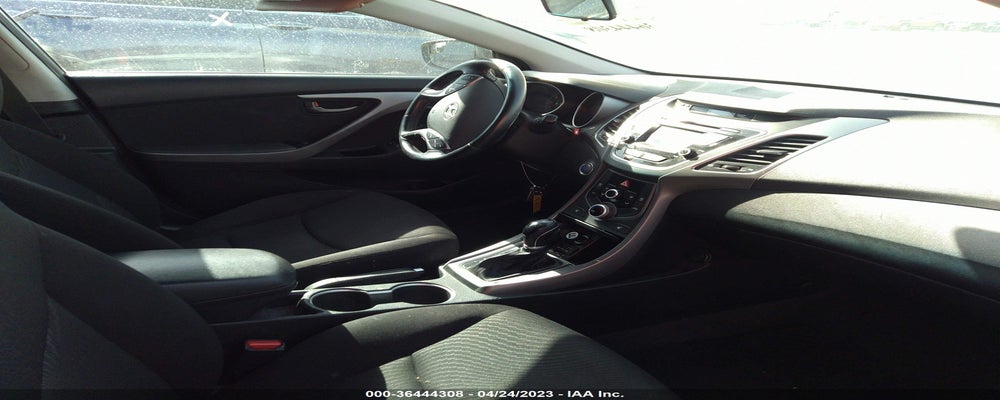 KMHDH4AE4GU491988 2016 HYUNDAI ELANTRA photo no. 5