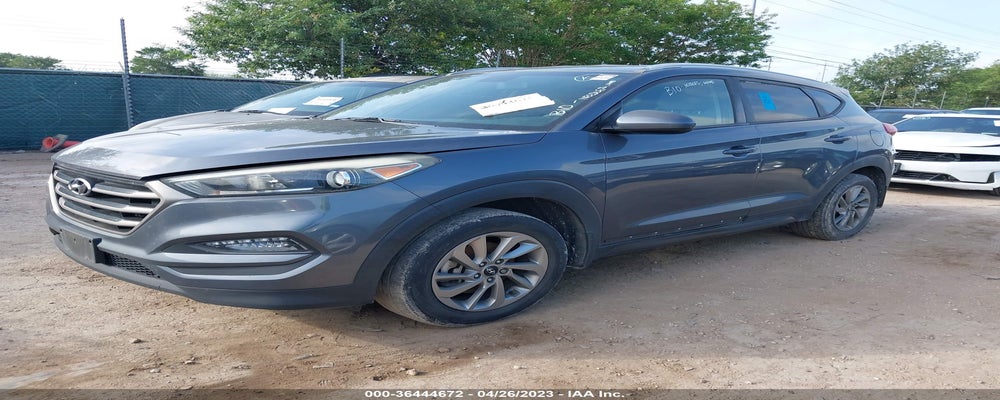 KM8J33A46GU187337 2016 HYUNDAI TUCSON photo no. 2