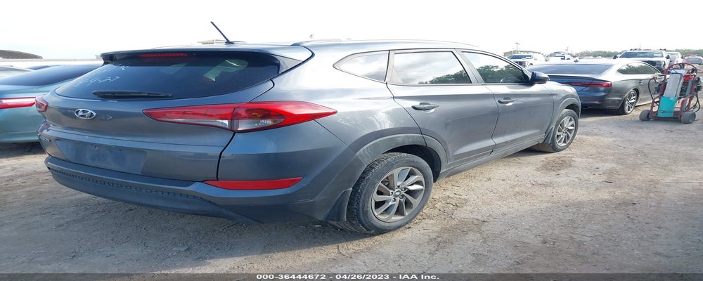 KM8J33A46GU187337 2016 HYUNDAI TUCSON photo no. 4