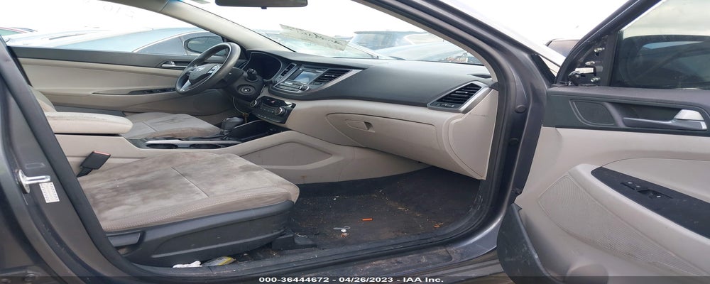 KM8J33A46GU187337 2016 HYUNDAI TUCSON photo no. 5