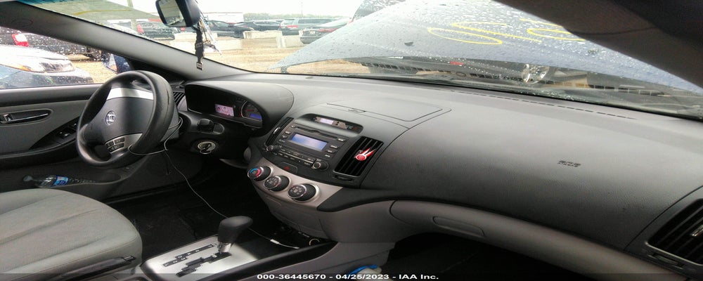 KMHDU4AD3AU154870 2010 HYUNDAI ELANTRA photo no. 5