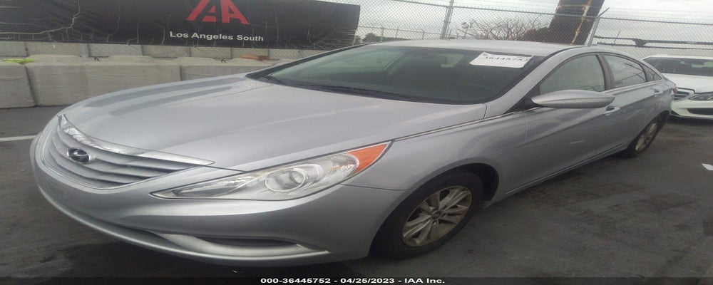 5NPEB4AC4DH701603 2013 HYUNDAI SONATA photo no. 2