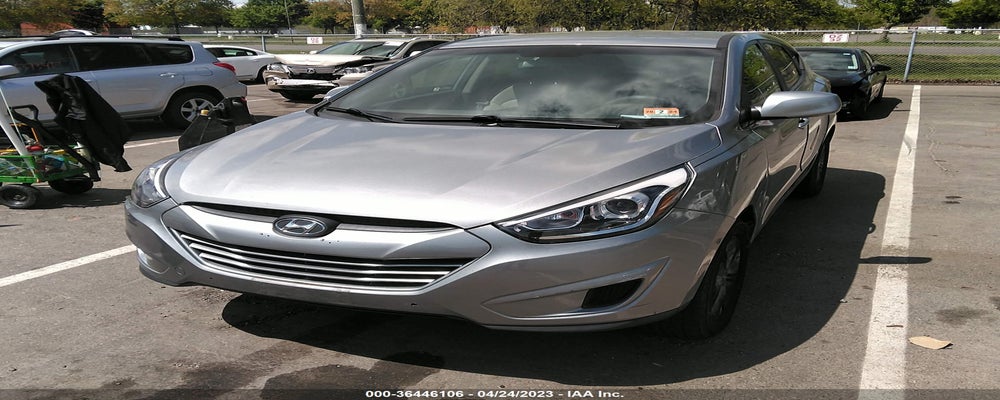 KM8JT3AF4FU027778 2015 HYUNDAI TUCSON photo no. 2
