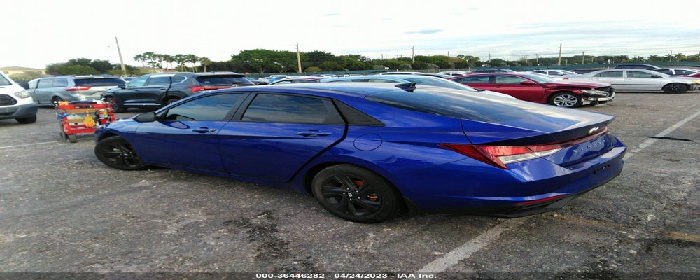 KMHLM4AG3NU257668 2022 HYUNDAI ELANTRA photo no. 3