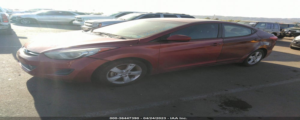 5NPDH4AE2DH380687 2013 HYUNDAI ELANTRA photo no. 2