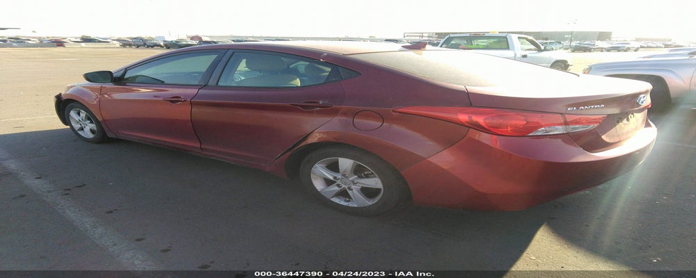 5NPDH4AE2DH380687 2013 HYUNDAI ELANTRA photo no. 3