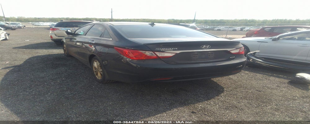 5NPEC4AC8DH615207 2013 HYUNDAI SONATA photo no. 3