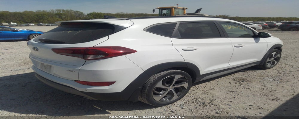 KM8J3CA23JU651089 2018 HYUNDAI TUCSON photo no. 4