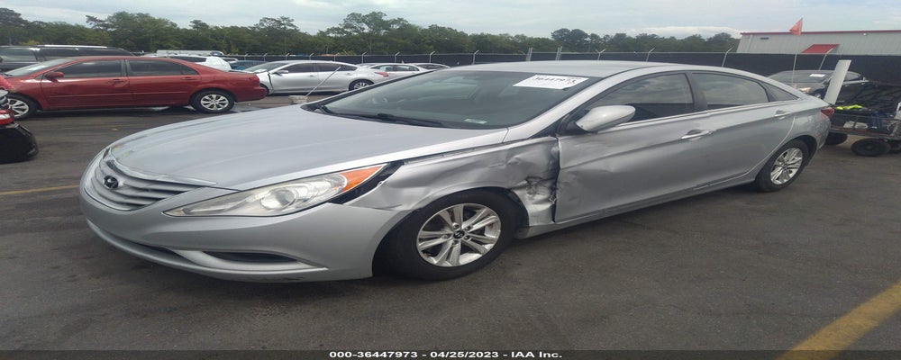 5NPEB4AC7DH752710 2013 HYUNDAI SONATA photo no. 2