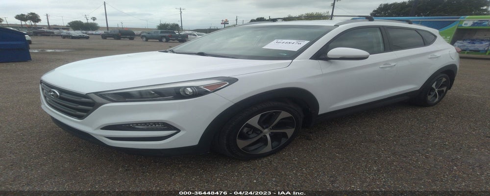 KM8J33A26GU194142 2016 HYUNDAI TUCSON photo no. 2