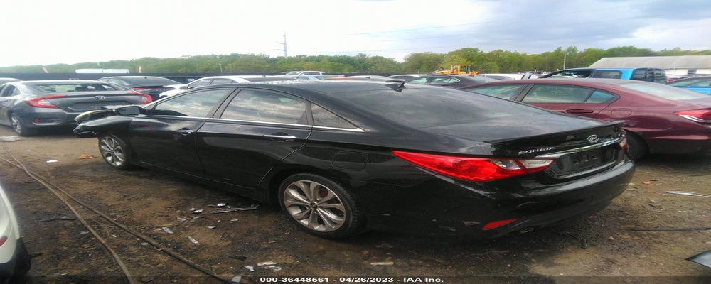 5NPEC4AC9EH915954 2014 HYUNDAI SONATA photo no. 3