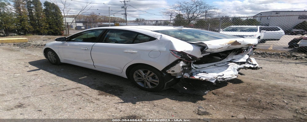 5NPD84LF5JH390079 2018 HYUNDAI ELANTRA photo no. 3