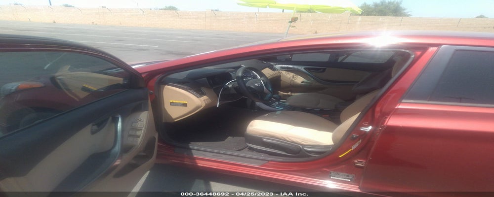 5NPDH4AE8DH284935 2013 HYUNDAI ELANTRA photo no. 5