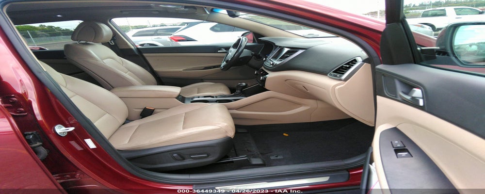 KM8J33A24GU024555 2016 HYUNDAI TUCSON photo no. 5