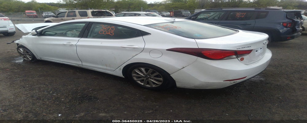 5NPDH4AE6FH591880 2015 HYUNDAI ELANTRA photo no. 3