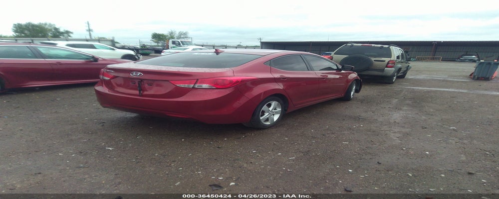5NPDH4AE1DH237665 2013 HYUNDAI ELANTRA photo no. 4
