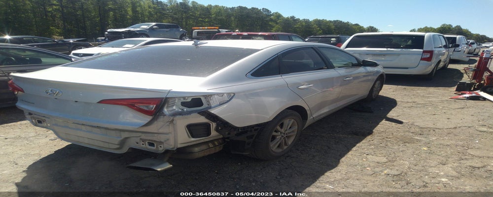 5NPE24AF5GH373638 2016 HYUNDAI SONATA photo no. 4