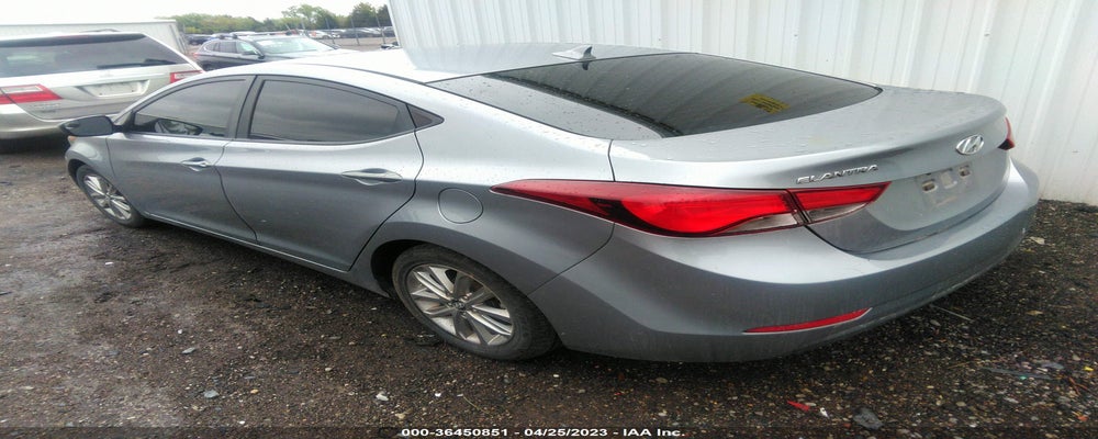 5NPDH4AEXFH637775 2015 HYUNDAI ELANTRA photo no. 3