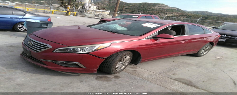 5NPE24AF3FH099368 2015 HYUNDAI SONATA photo no. 2
