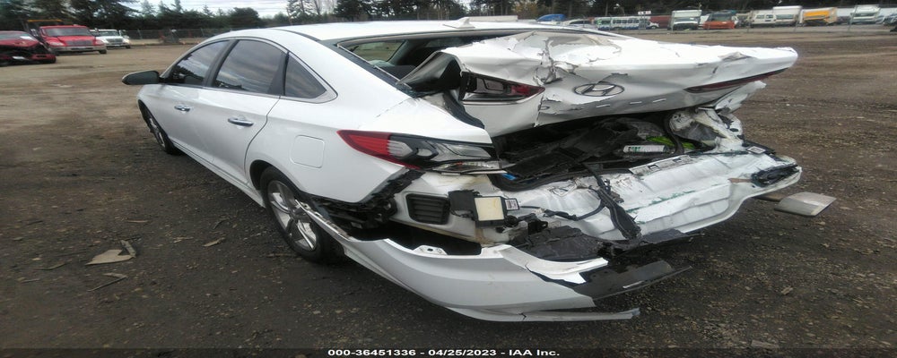 5NPE34AF8KH738433 2019 HYUNDAI SONATA photo no. 3