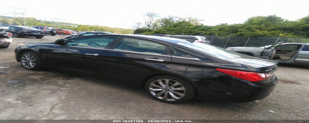 5NPEC4AC4BH218445 2011 HYUNDAI SONATA photo no. 3