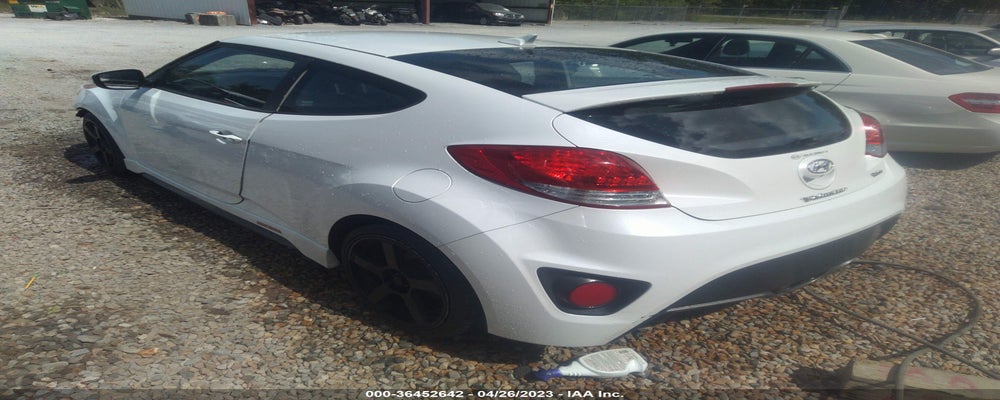 KMHTC6AEXFU232250 2015 HYUNDAI VELOSTER photo no. 3
