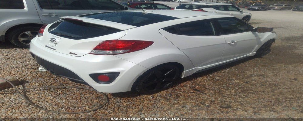 KMHTC6AEXFU232250 2015 HYUNDAI VELOSTER photo no. 4