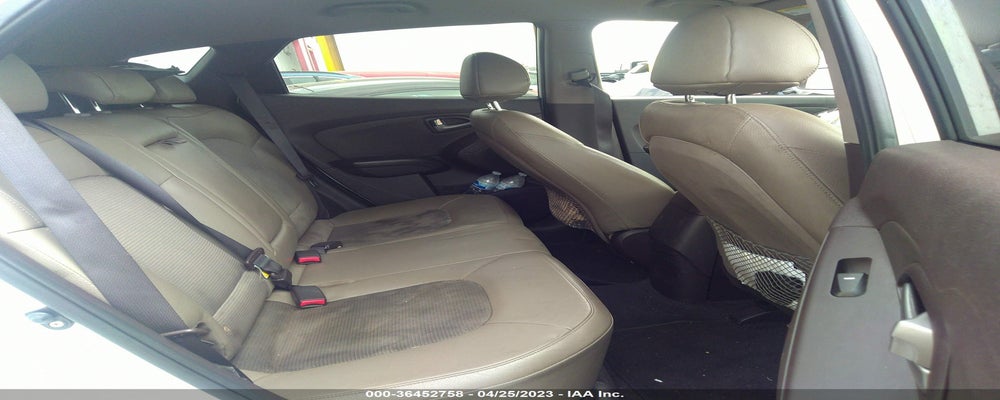 KM8JU3AG4FU096542 2015 HYUNDAI TUCSON photo no. 8