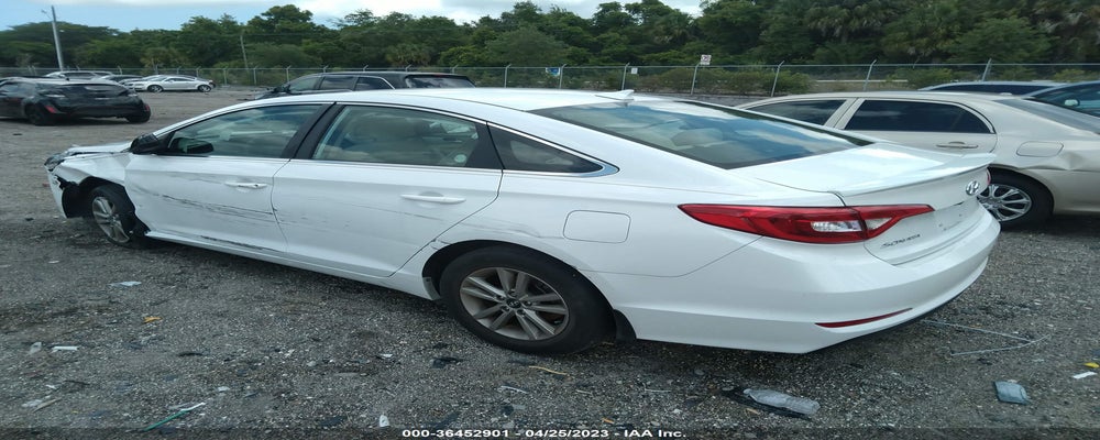 5NPE24AF1FH227882 2015 HYUNDAI SONATA photo no. 3