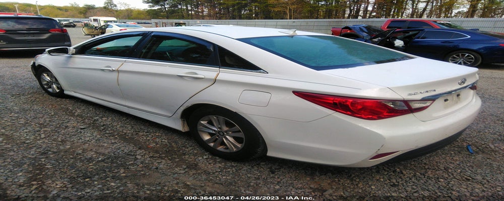 5NPEB4AC0EH861558 2014 HYUNDAI SONATA photo no. 3