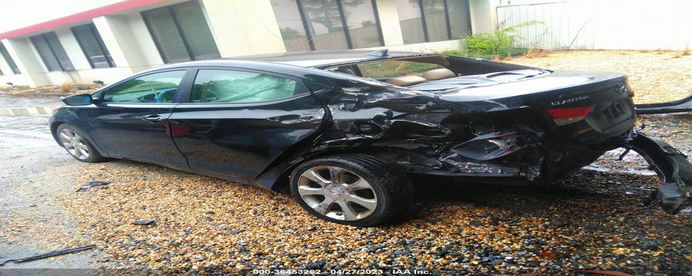 KMHDH4AE7DU490913 2013 HYUNDAI ELANTRA photo no. 3