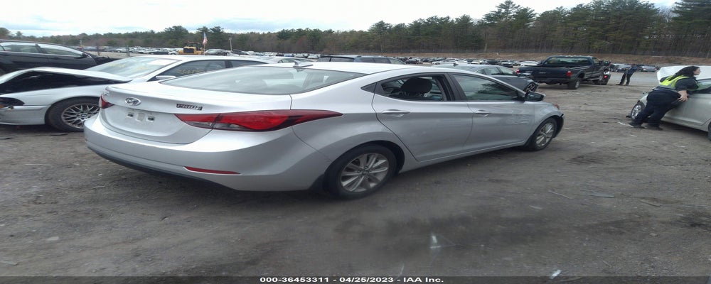 5NPDH4AE1GH790224 2016 HYUNDAI ELANTRA photo no. 4