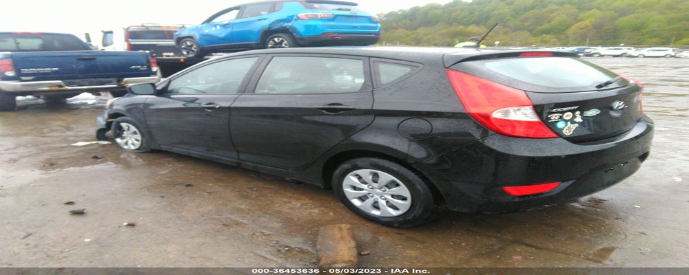 KMHCT5AE4HU326783 2017 HYUNDAI ACCENT photo no. 3