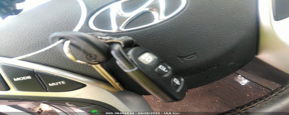 5NPDH4AE5CH082603 2012 HYUNDAI ELANTRA photo no. 11