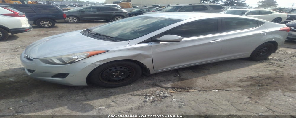 5NPDH4AEXDH206446 2013 HYUNDAI ELANTRA photo no. 2