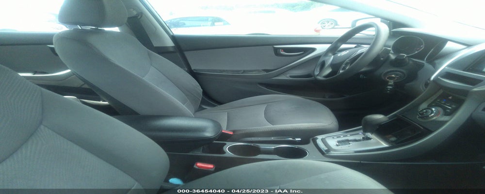 5NPDH4AEXDH206446 2013 HYUNDAI ELANTRA photo no. 5