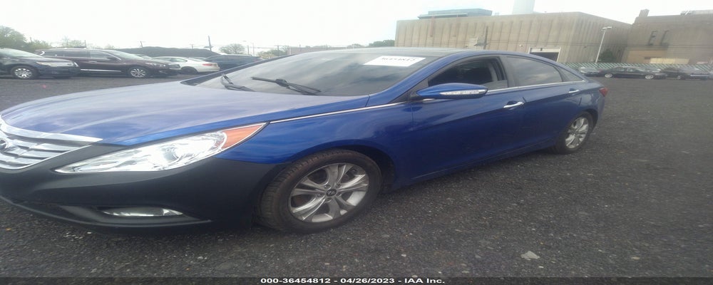 5NPEC4AC1BH234750 2011 HYUNDAI SONATA photo no. 2
