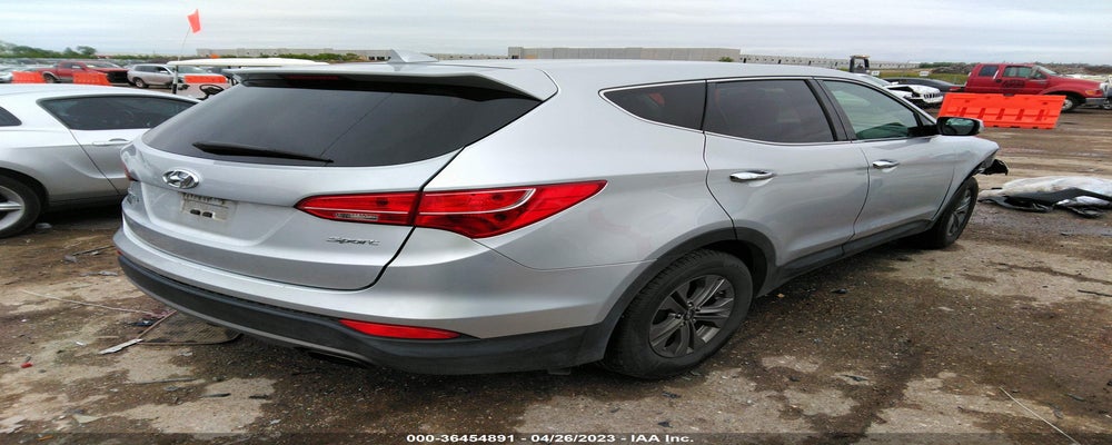 5XYZT3LB2GG329994 2016 HYUNDAI SANTA FE SPORT photo no. 4
