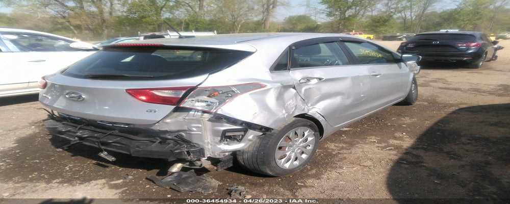 KMHD35LH9GU315160 2016 HYUNDAI ELANTRA GT photo no. 4