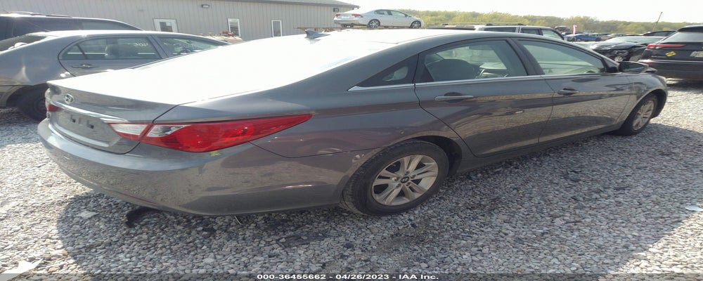 5NPEB4AC7BH279338 2011 HYUNDAI SONATA photo no. 4