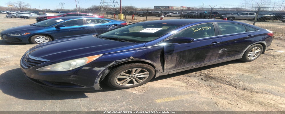 5NPEB4AC5BH260528 2011 HYUNDAI SONATA photo no. 2