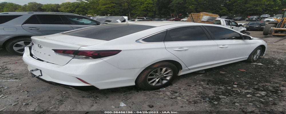 5NPE24AF3KH775389 2019 HYUNDAI SONATA photo no. 4