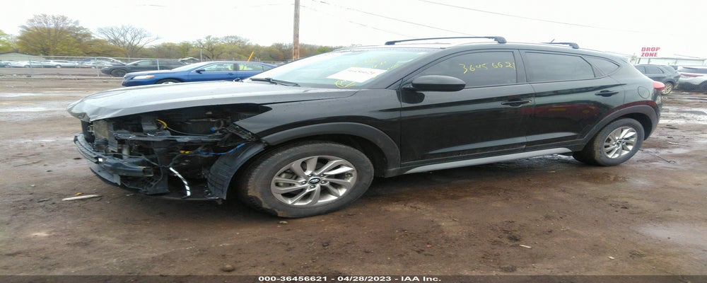 KM8J3CA42HU426951 2017 HYUNDAI TUCSON photo no. 2