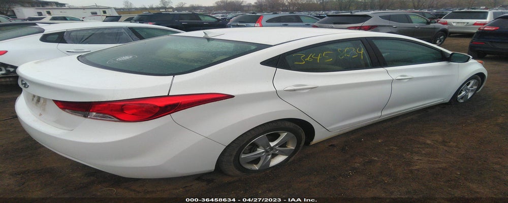 5NPDH4AE3DH455087 2013 HYUNDAI ELANTRA photo no. 4