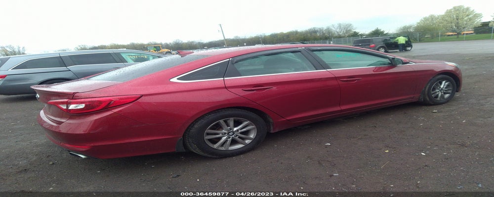 5NPE24AF3FH214762 2015 HYUNDAI SONATA photo no. 4