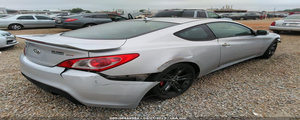 KMHHT6KD6AU042482 2010 HYUNDAI GENESIS COUPE photo no. 4
