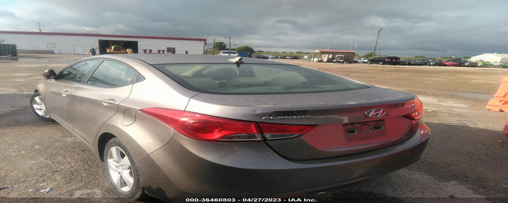 5NPDH4AE1DH216637 2013 HYUNDAI ELANTRA photo no. 3