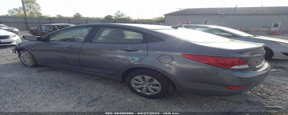 KMHCT4AE1HU329246 2017 HYUNDAI ACCENT photo no. 3