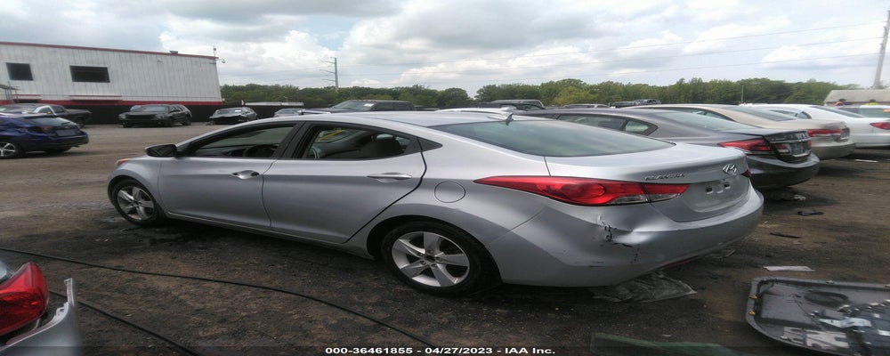 5NPDH4AE3DH272689 2013 HYUNDAI ELANTRA photo no. 3